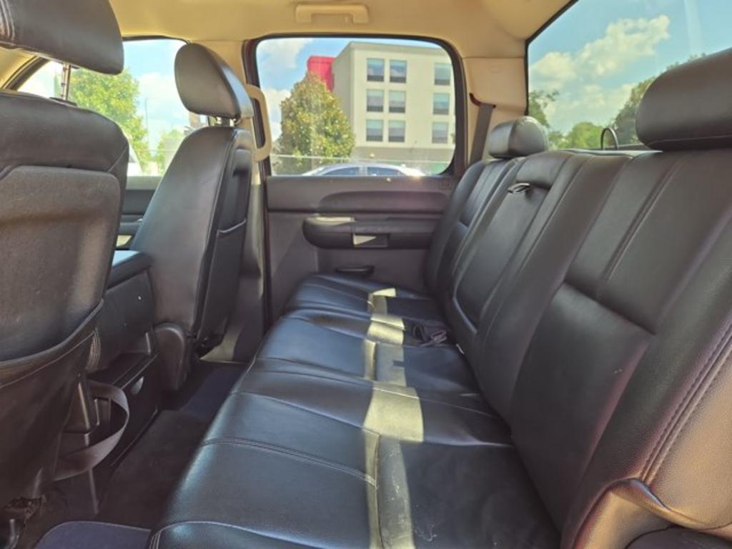 2009 Chevrolet Silverado - $8,999