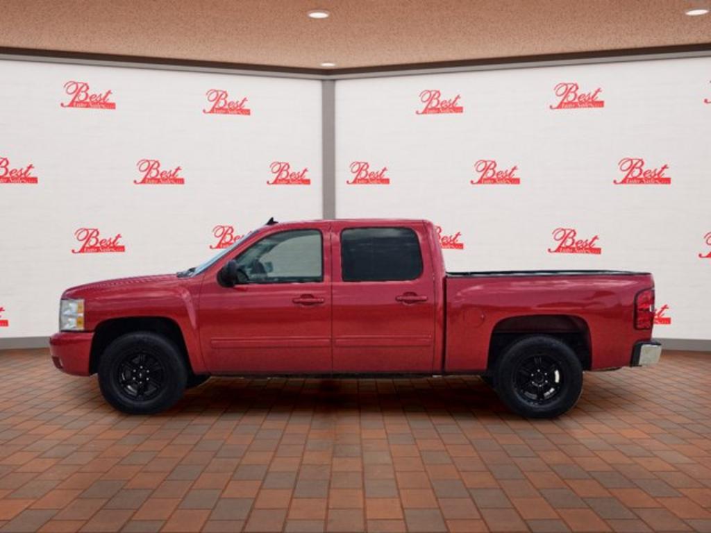 2009 Chevrolet Silverado - $8,999