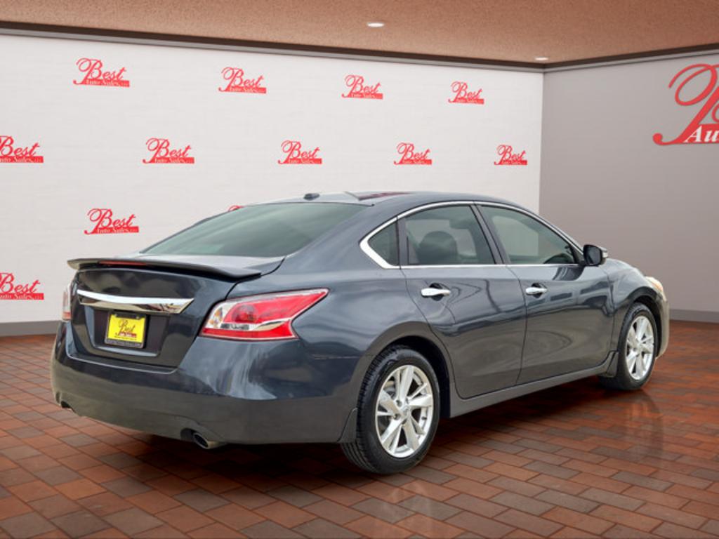 2013 Nissan Altima - $6,500