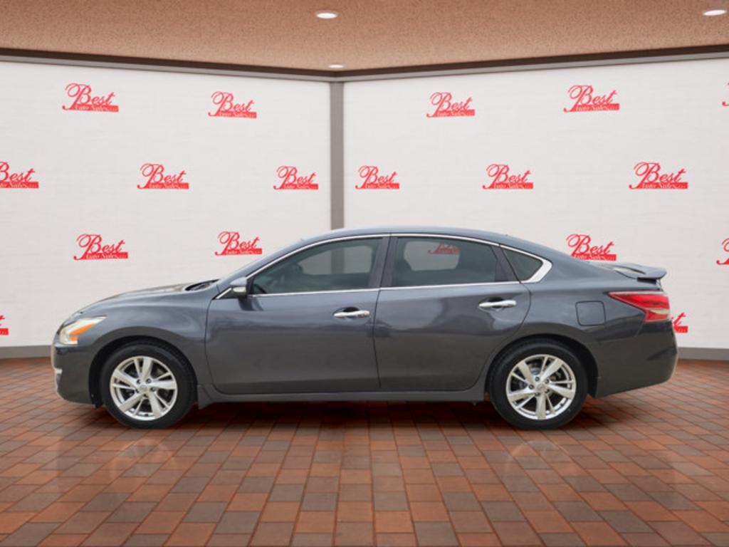 2013 Nissan Altima - $6,500