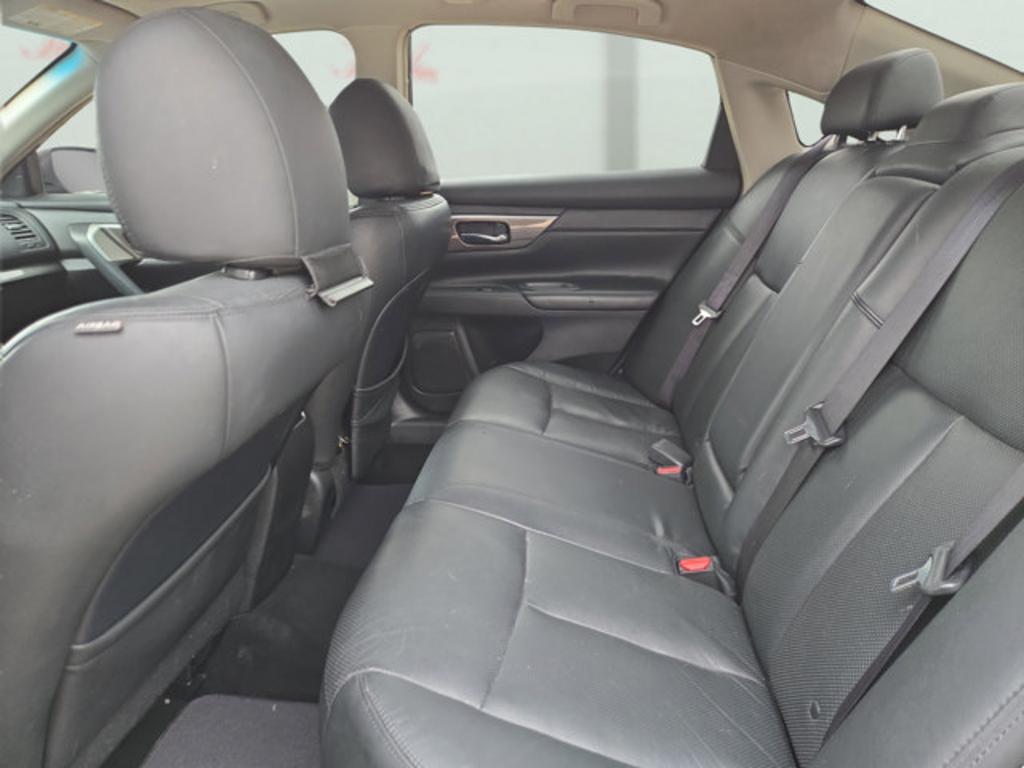 2013 Nissan Altima - $6,500