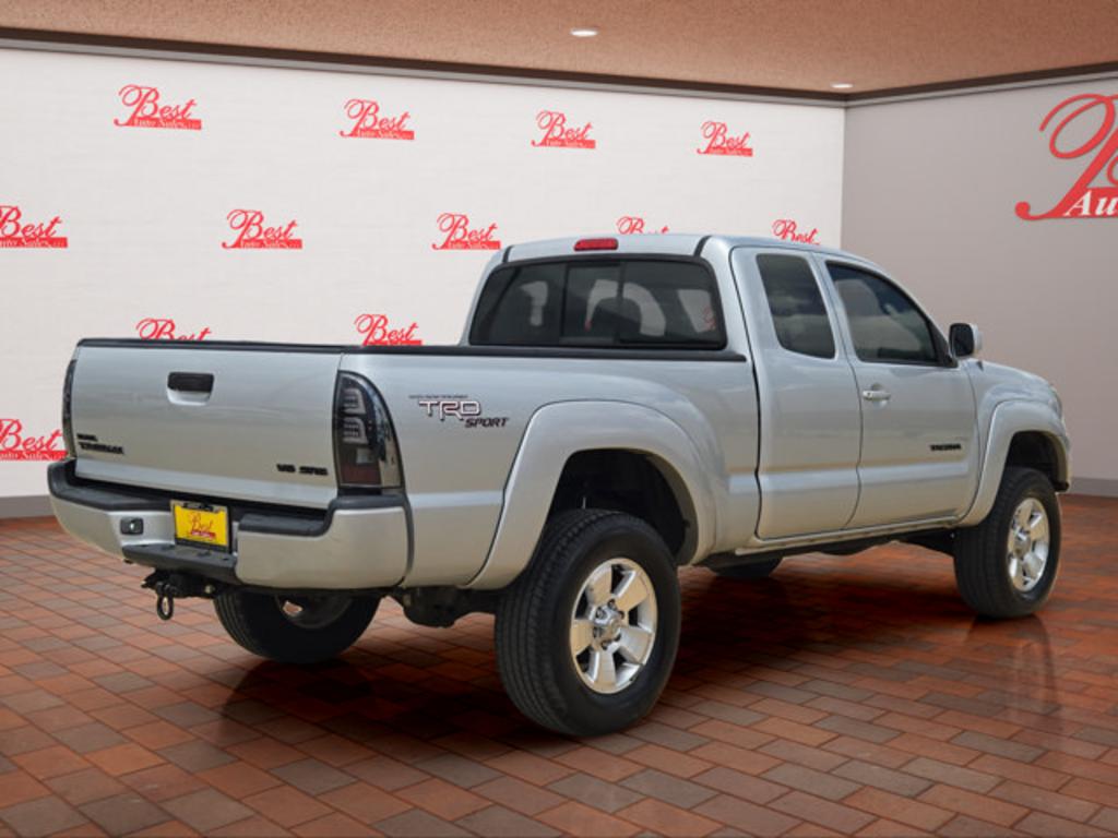 2005 Toyota Tacoma - $8,999