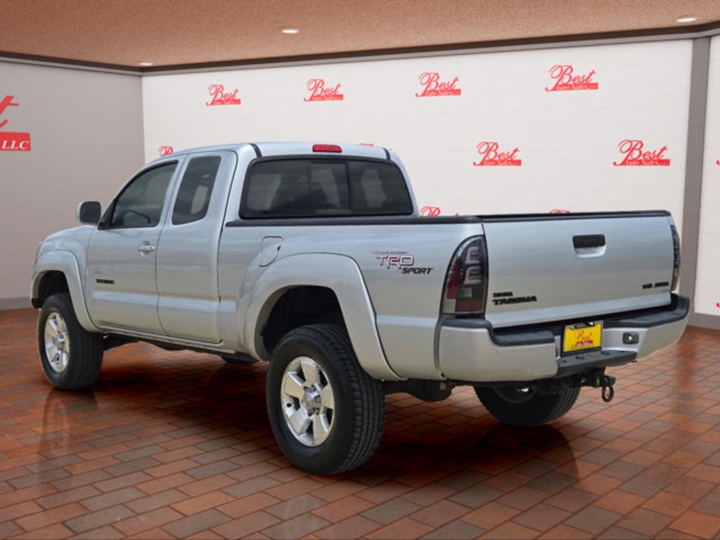 2005 Toyota Tacoma - $8,999