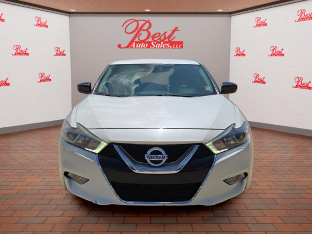 2016 Nissan Maxima - $10,999