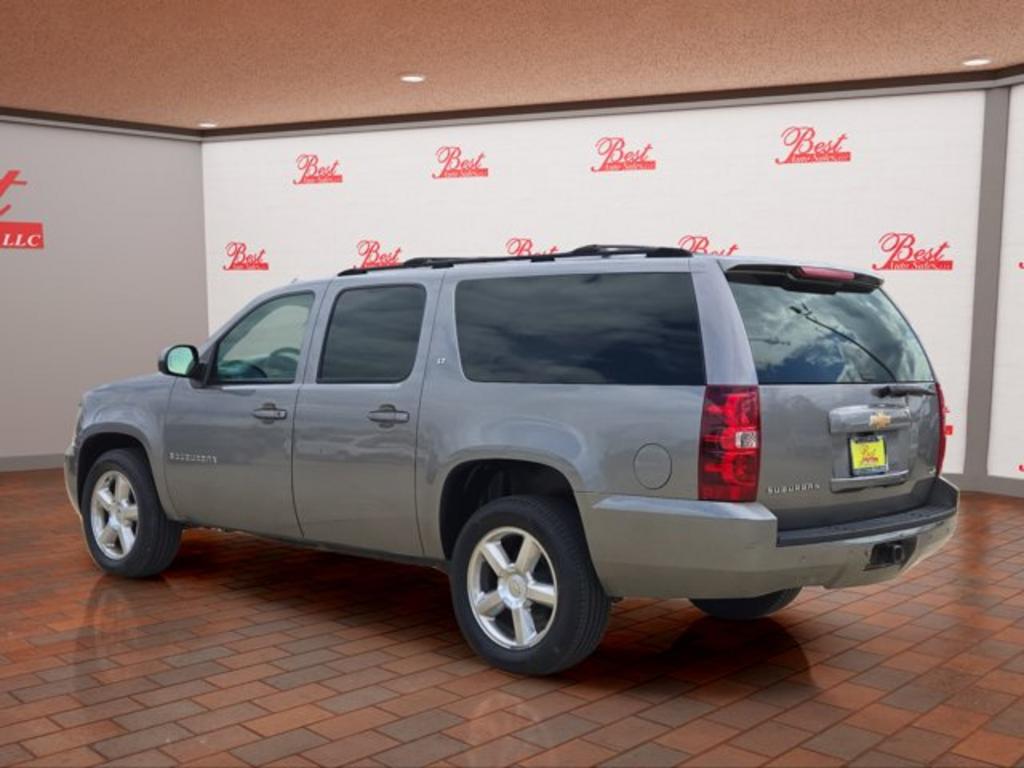 2007 Chevrolet Suburban LS 1500 photo