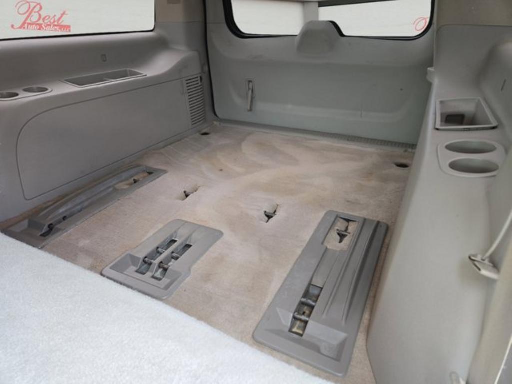 2007 Chevrolet Suburban LS 1500 photo