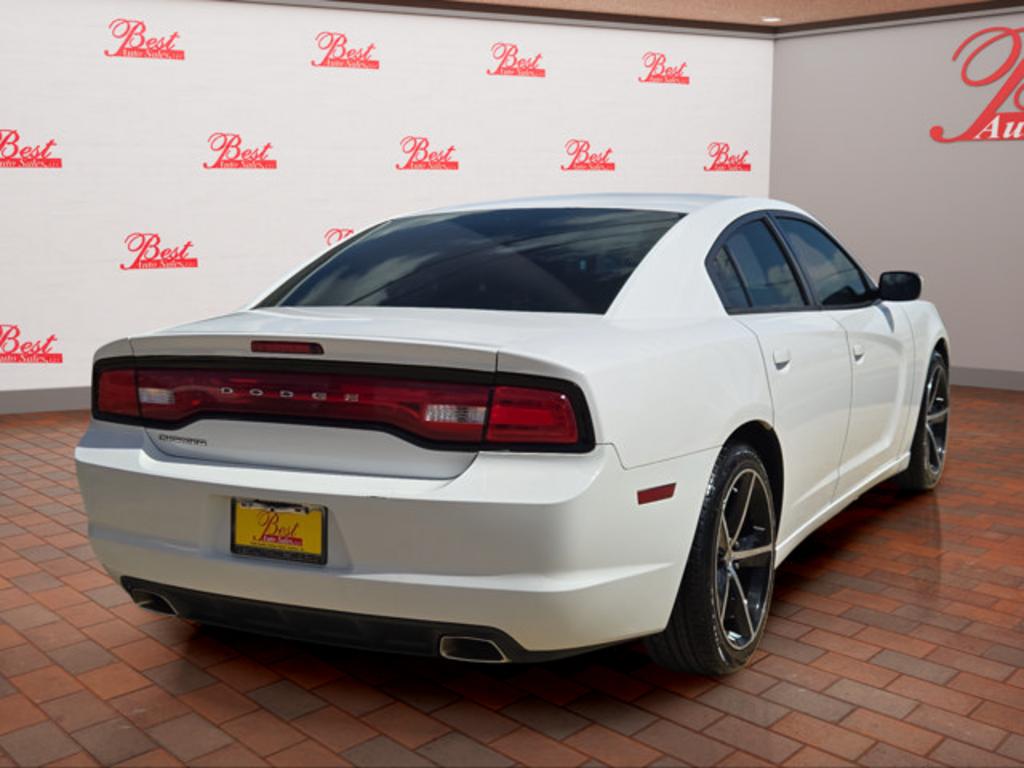 2014 Dodge Charger - $6,999