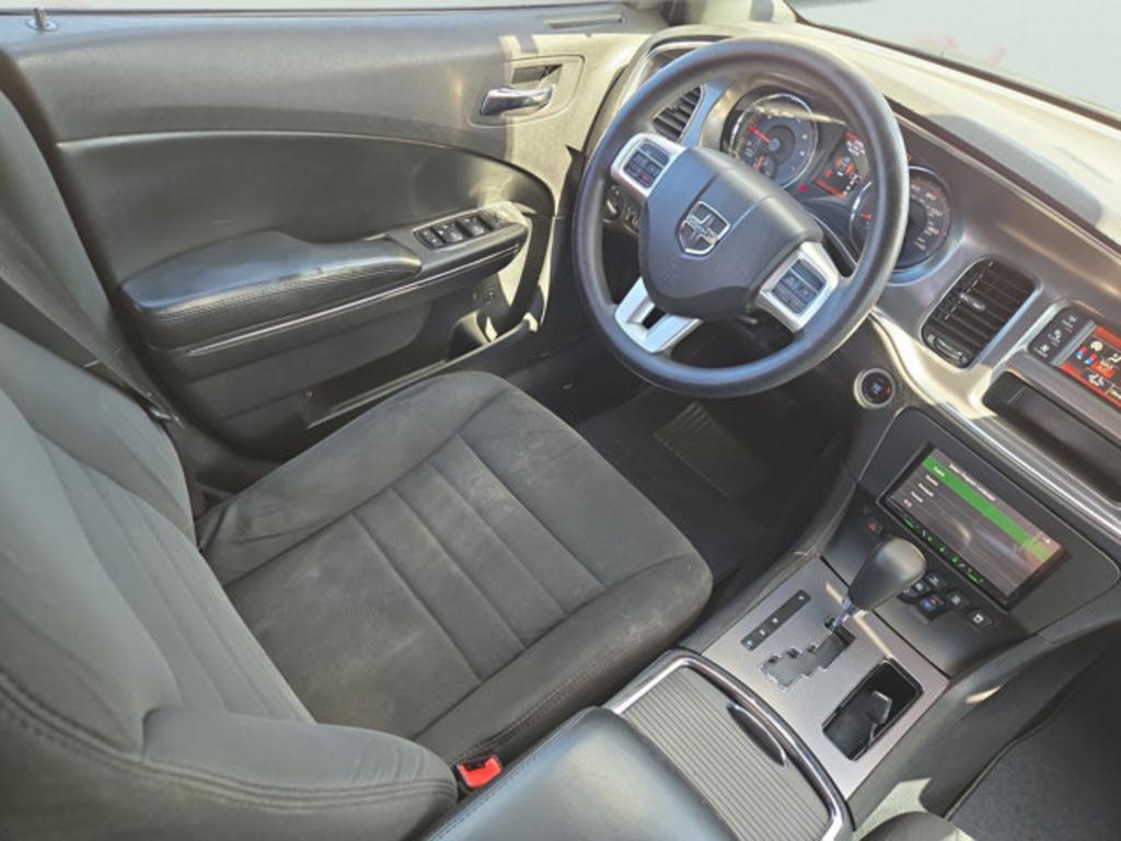 2014 Dodge Charger - $6,999