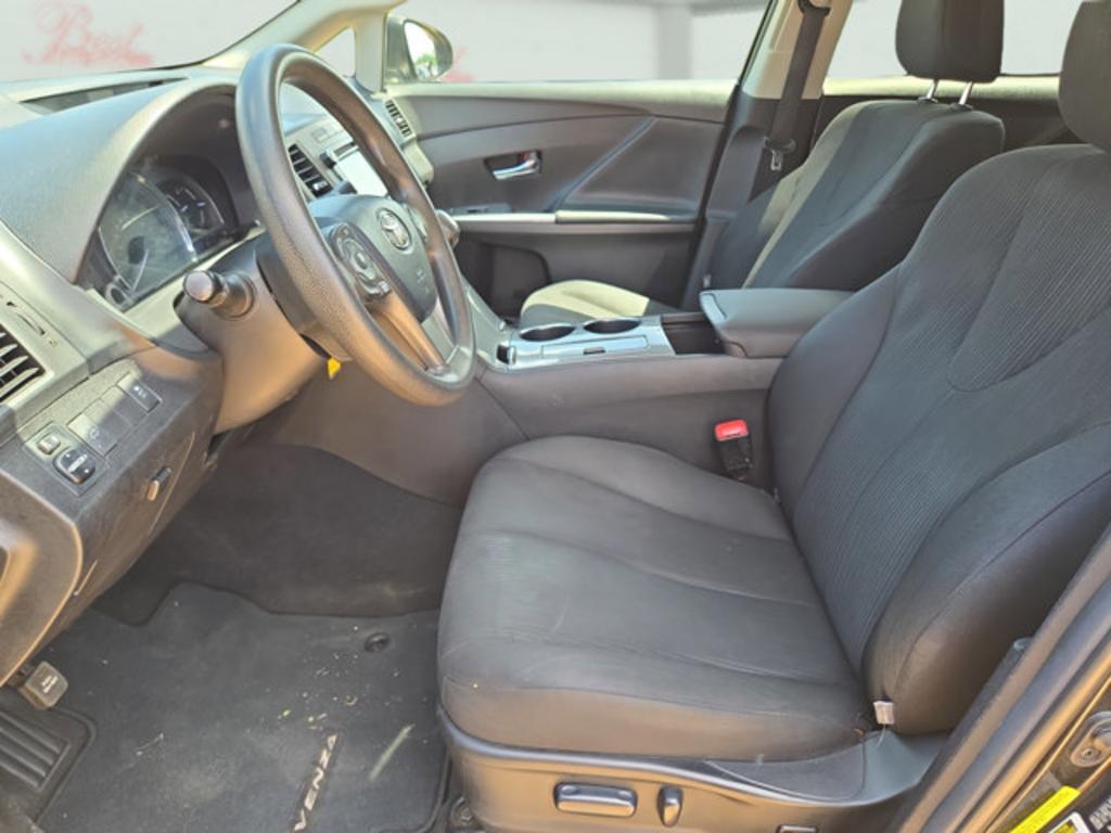 2013 Toyota Venza - $14,999