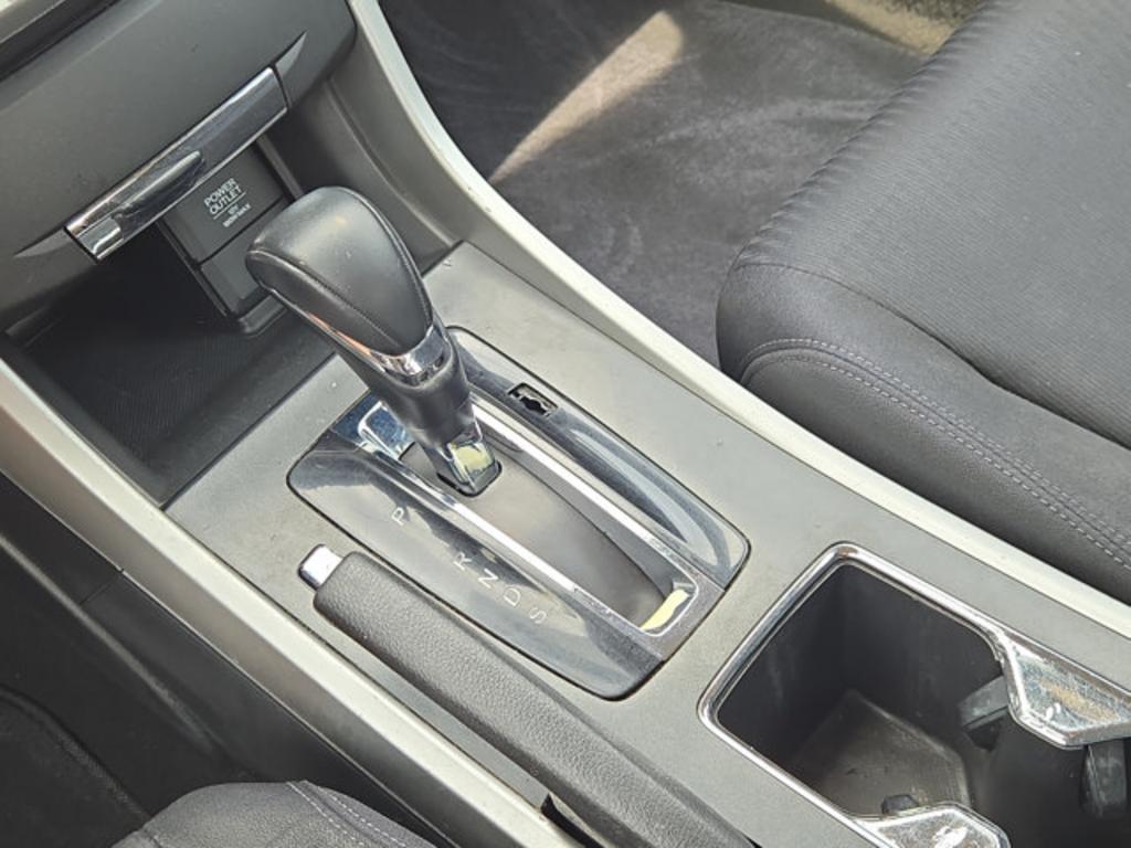 2013 Honda Accord - $12,999