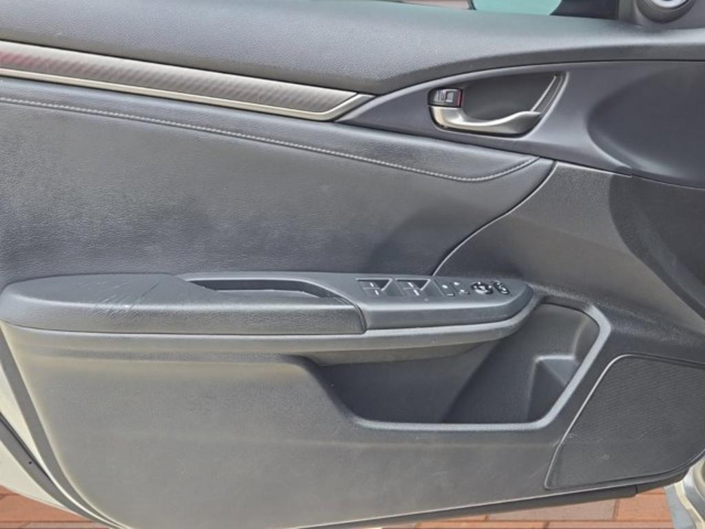 2018 Honda Civic - $13,999