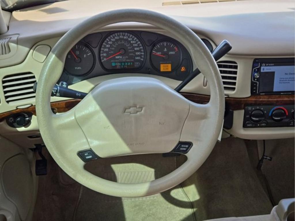 2001 Chevrolet Impala photo