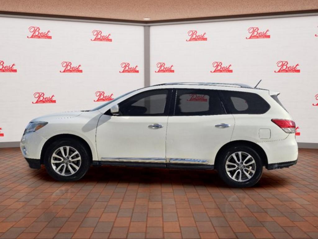 2014 Nissan Pathfinder - $9,999