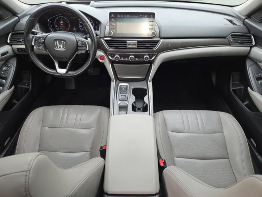2018 Honda Accord - $16,999