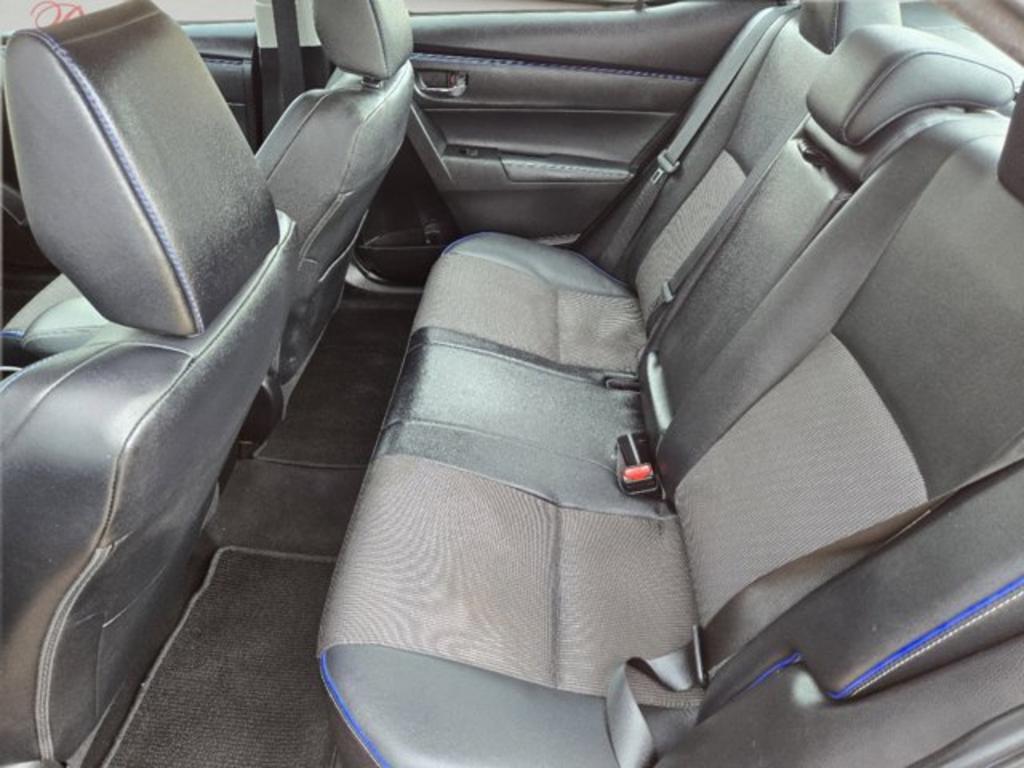 2019 Toyota Corolla L photo
