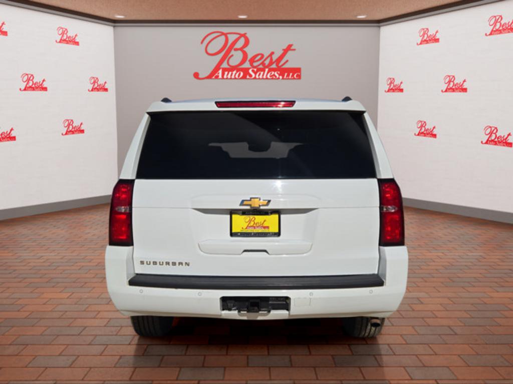 2016 Chevrolet Suburban - $12,999
