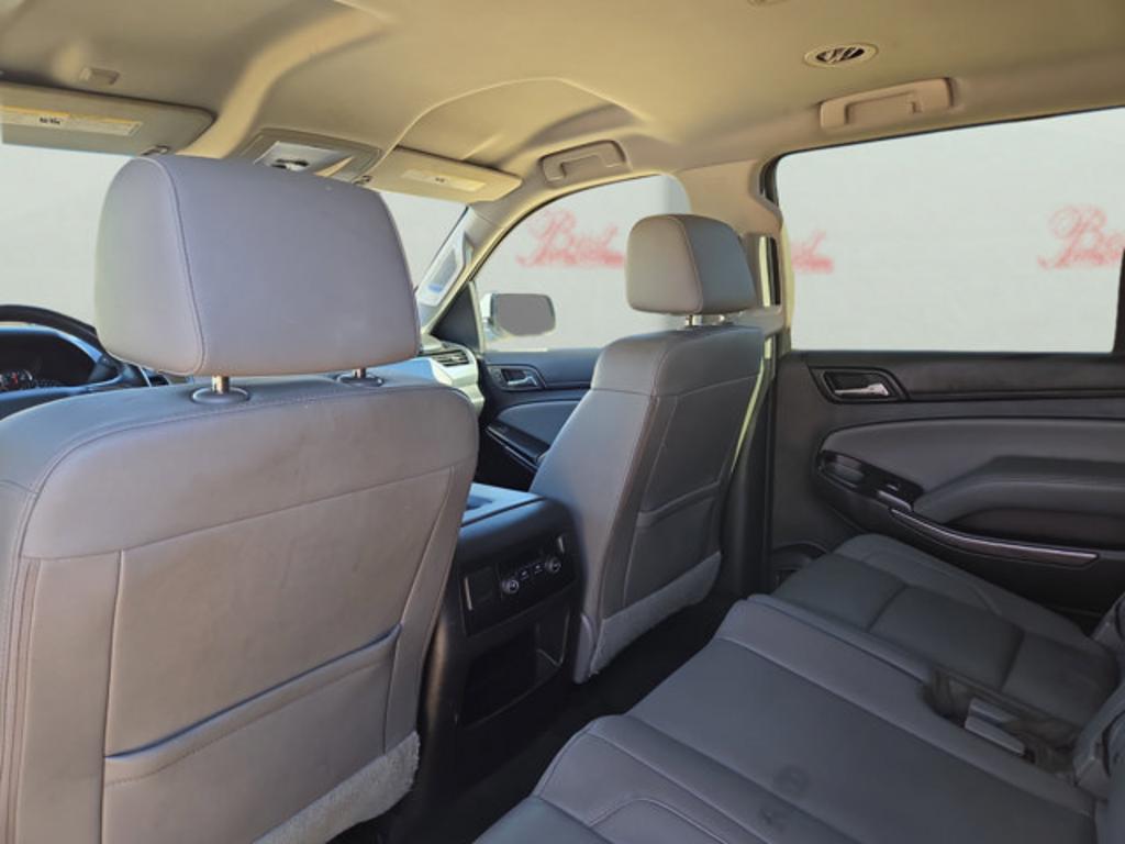 2016 Chevrolet Suburban - $12,999