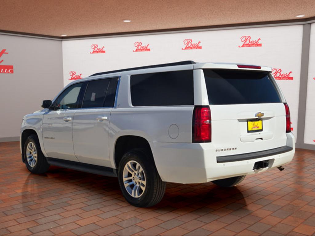 2016 Chevrolet Suburban - $12,999