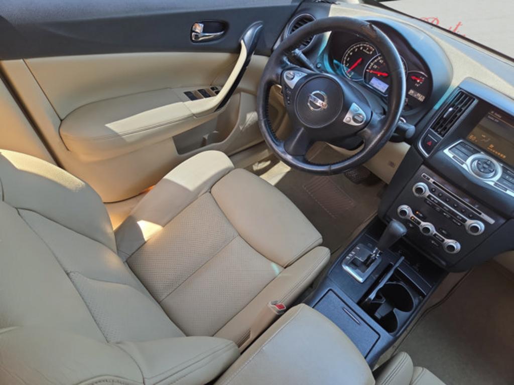 2014 Nissan Maxima - $11,999