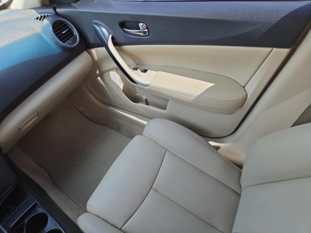 2014 Nissan Maxima - $11,999