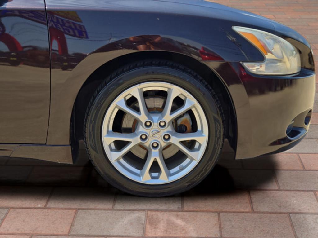 2014 Nissan Maxima - $11,999
