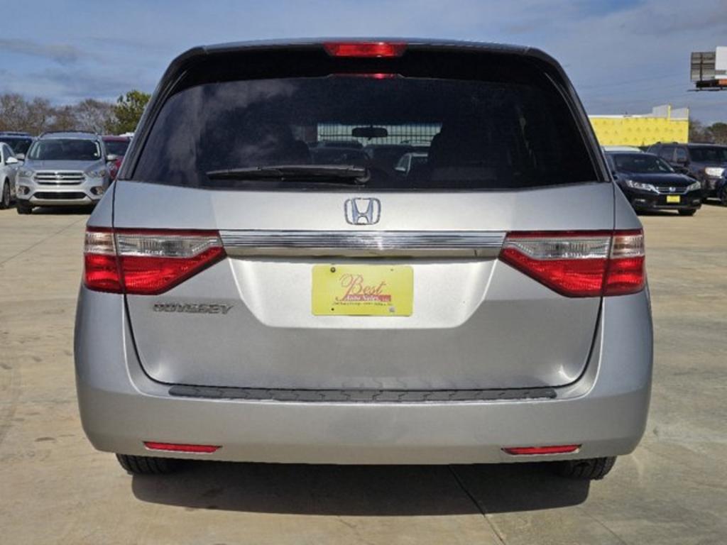 2012 Honda Odyssey LX photo
