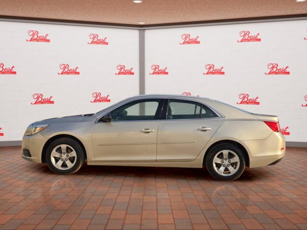 2013 Chevrolet Malibu - $5,999