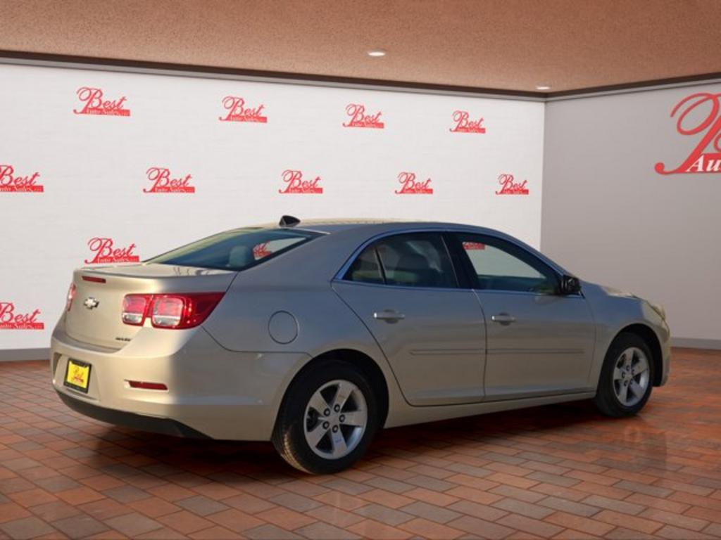 2013 Chevrolet Malibu - $5,999
