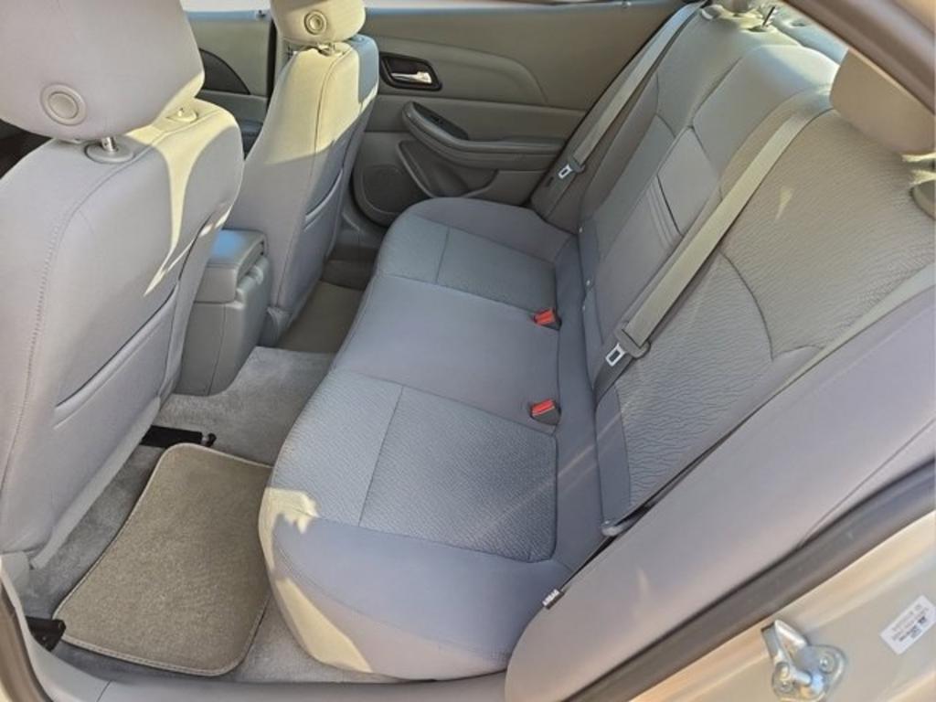 2013 Chevrolet Malibu - $4,999