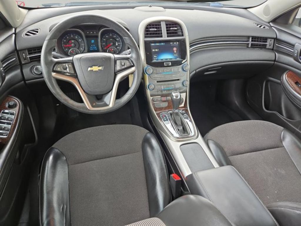2013 Chevrolet Malibu LT photo