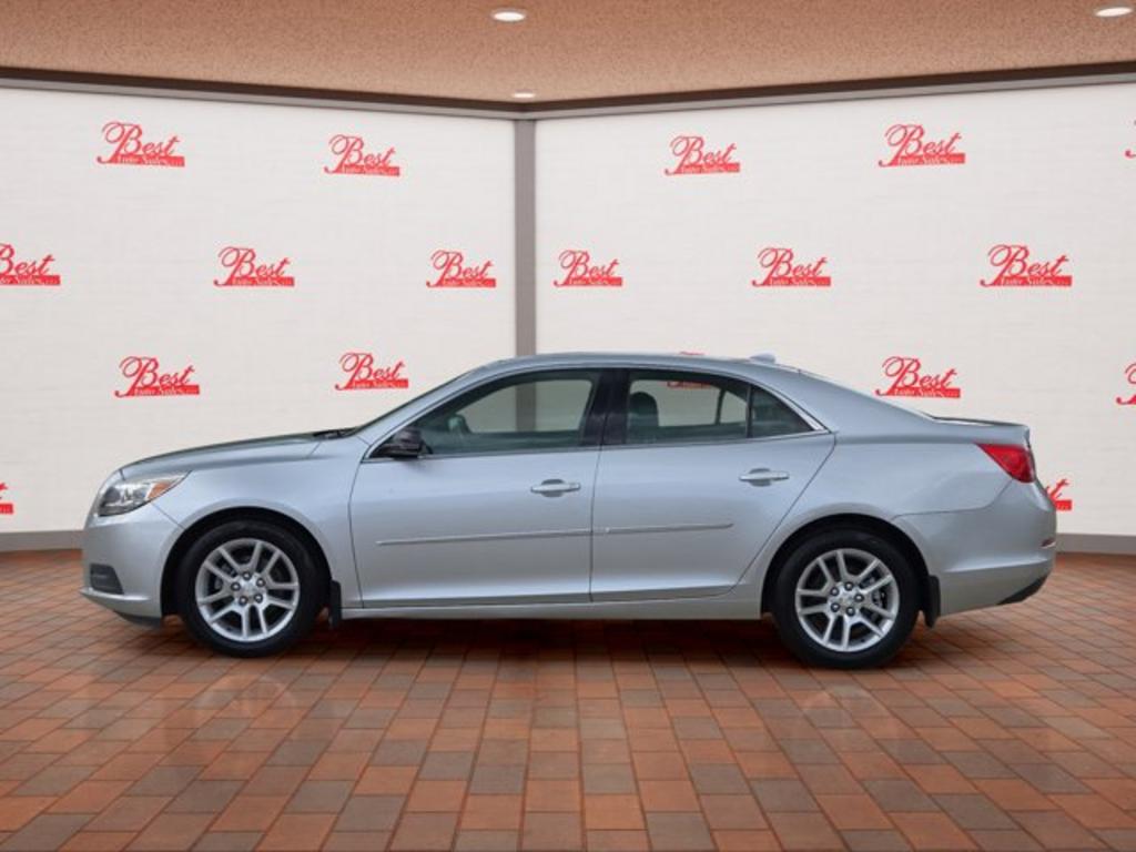 2013 Chevrolet Malibu LT photo