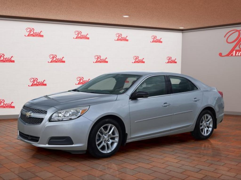 2013 Chevrolet Malibu LT photo