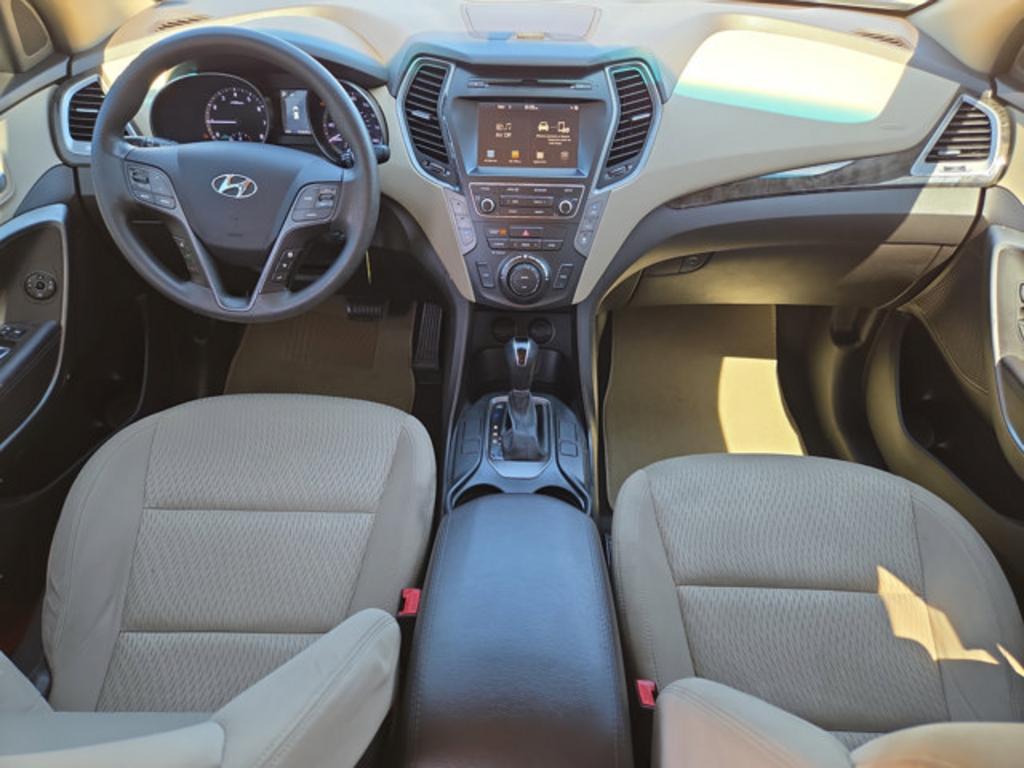 2017 Hyundai Santa Fe - $13,999