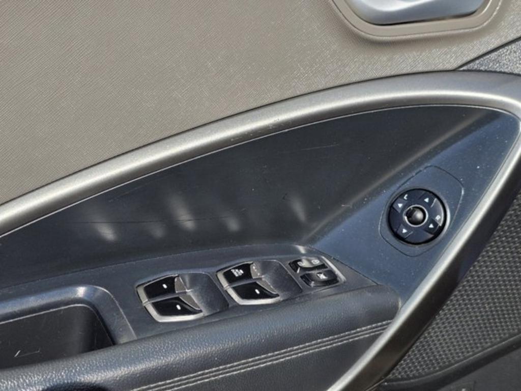 2018 Hyundai Santa Fe Sport - $12,999