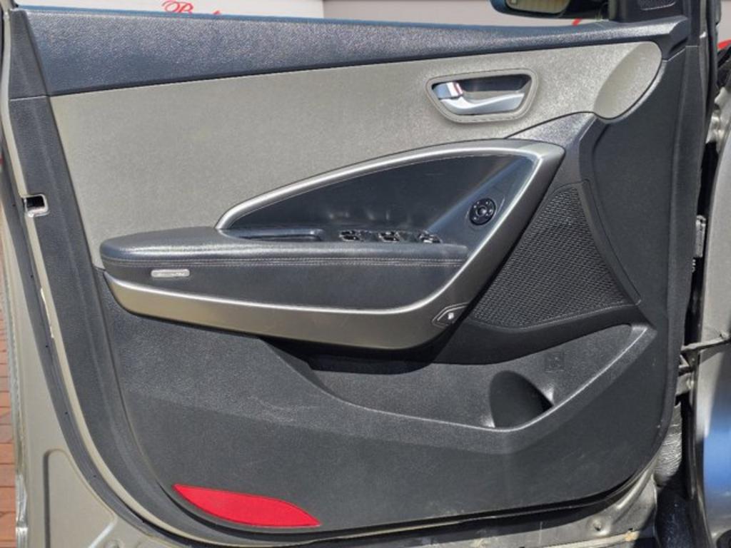 2018 Hyundai Santa Fe Sport - $12,999