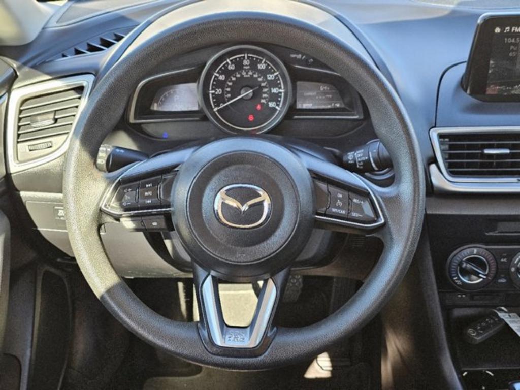 2018 Mazda Mazda3 Sport photo