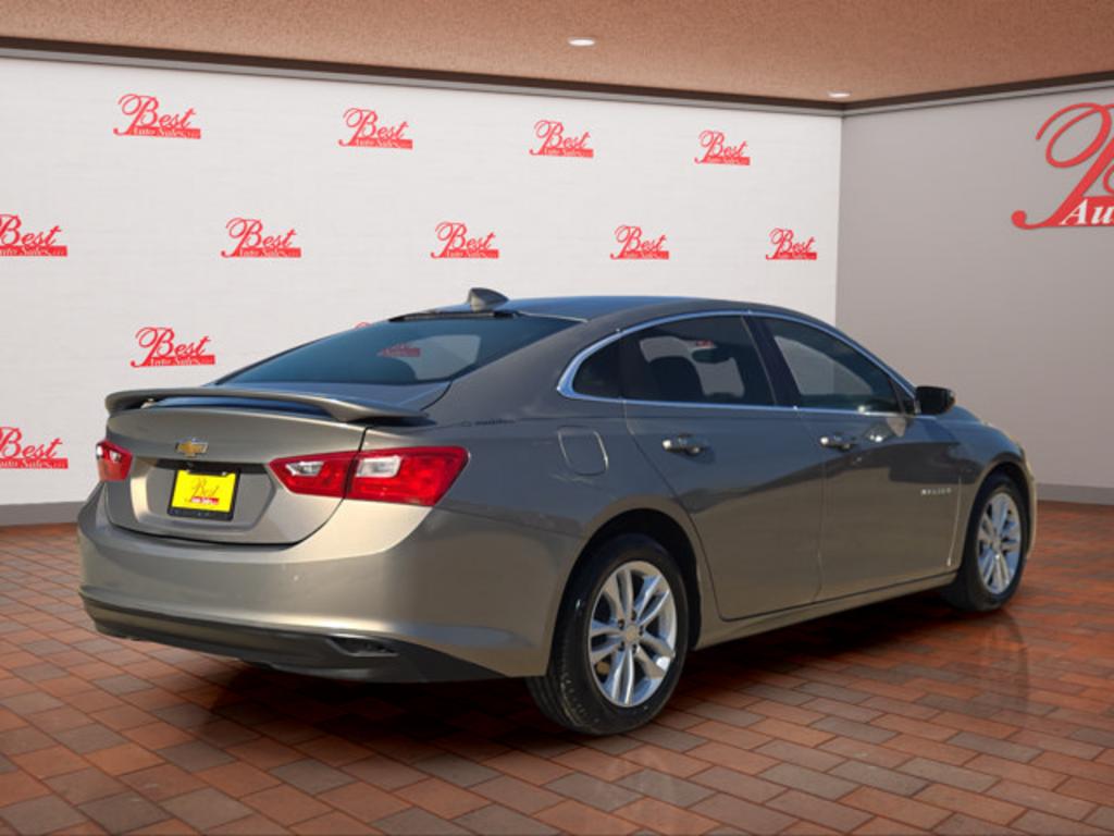 2017 Chevrolet Malibu - $8,999