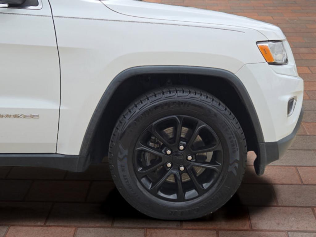 2015 Jeep Cherokee - $13,999