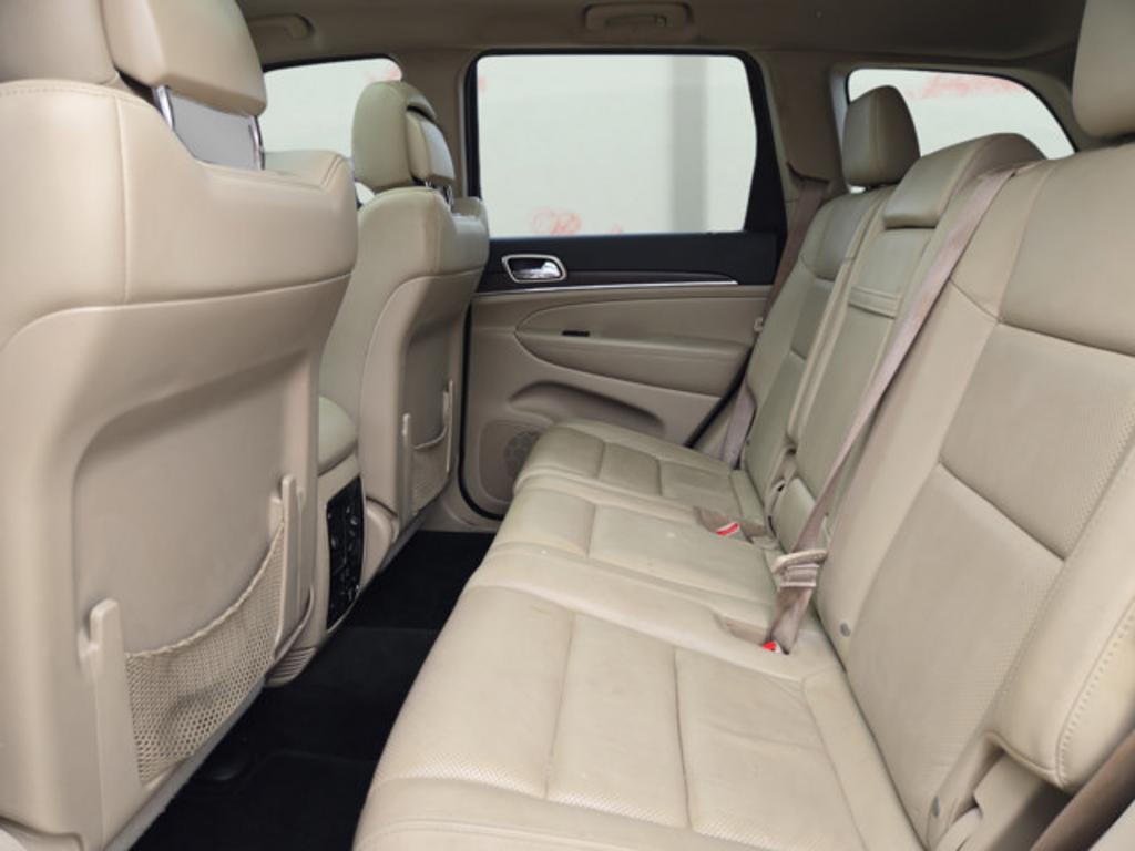 2015 Jeep Cherokee - $13,999