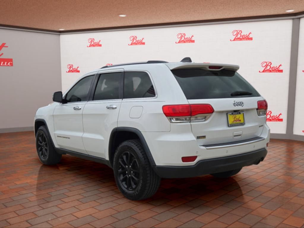 2015 Jeep Cherokee - $13,999