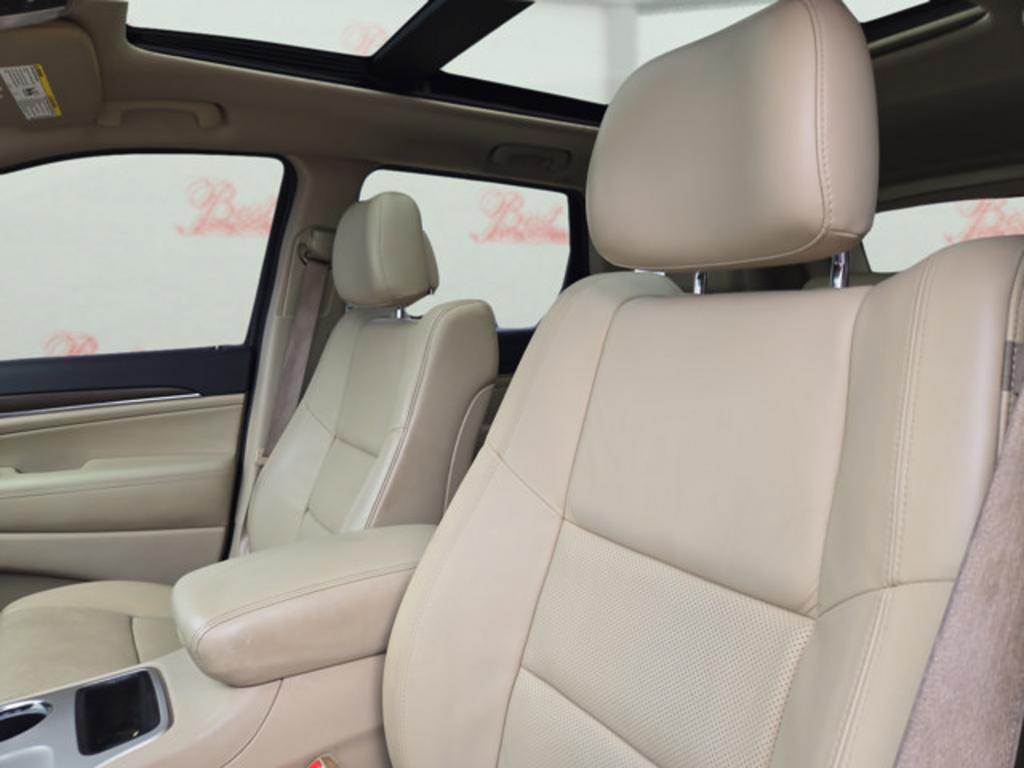 2015 Jeep Cherokee - $13,999