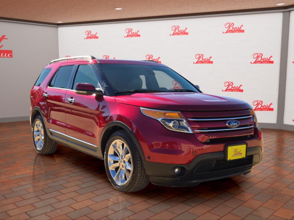 2013 Ford Explorer - $10,999