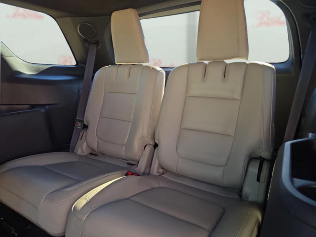 2013 Ford Explorer - $10,999