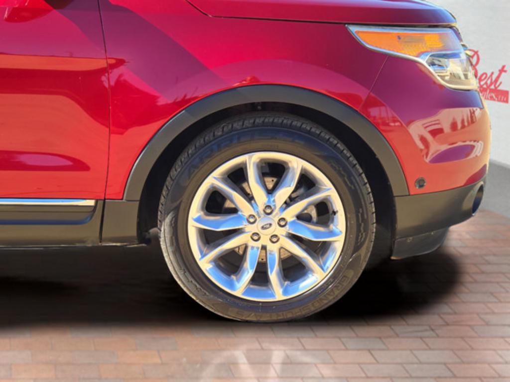 2013 Ford Explorer - $10,999