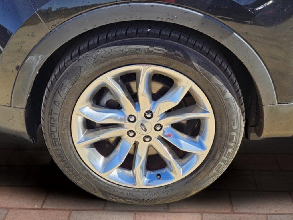 2013 Ford Explorer - $7,999