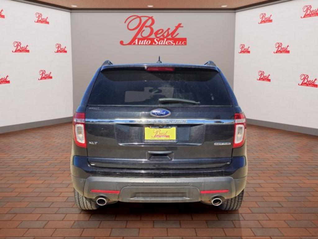 2013 Ford Explorer - $7,999