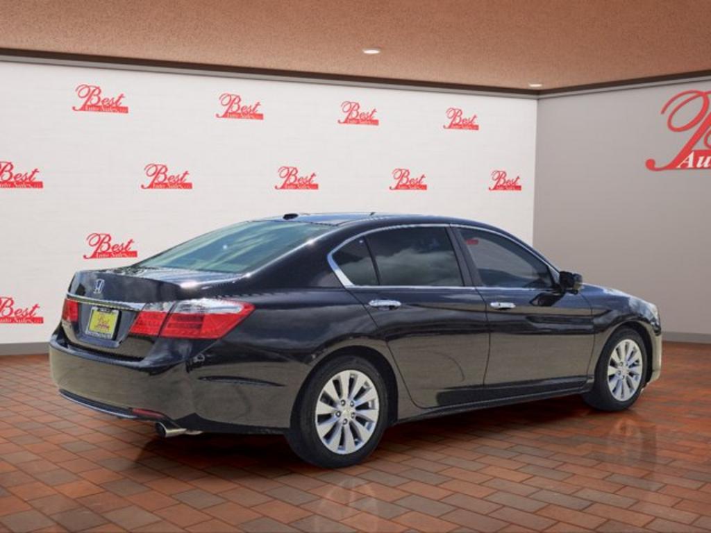 2013 Honda Accord - $12,999