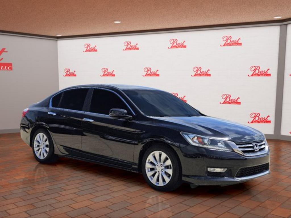2013 Honda Accord - $12,999