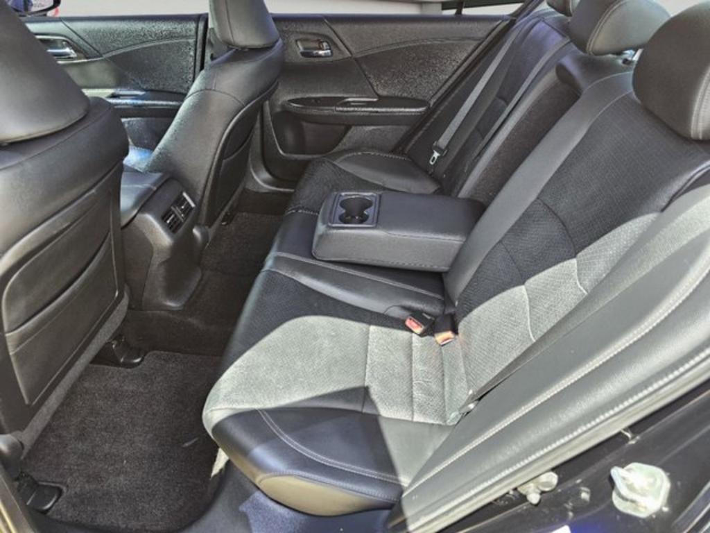 2013 Honda Accord - $12,999