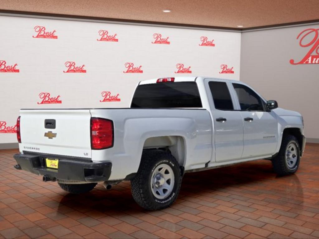 2019 Chevrolet Silverado Ld - $15,999